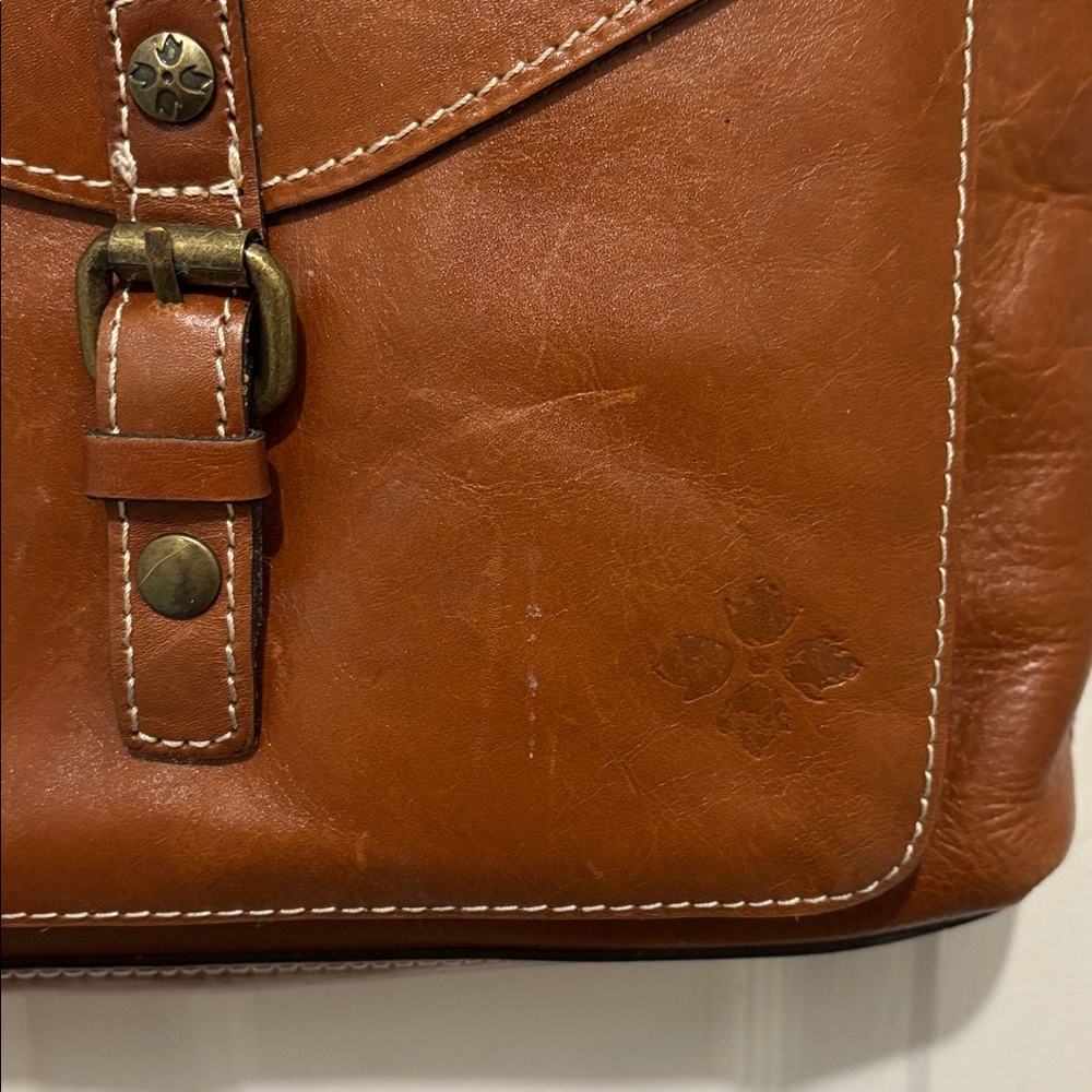 Patricia Nash crossbody - Picture 5 of 7